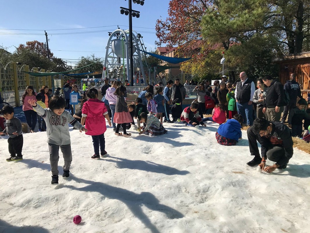 Snow Days at the Children's Museum The Buzz Magazines